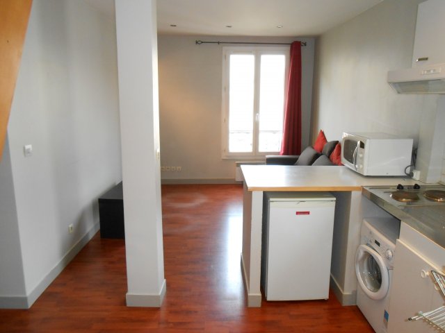Location Appartement  2 pièces - 33m² 75015 Paris