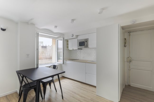 Location Appartement meublé 2 pièces - 24m² 75018 Paris
