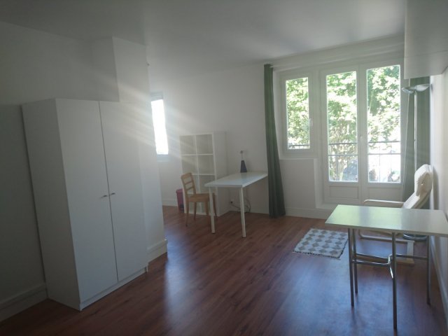 Location Appartement  1 pièce (studio) - 30m² 92110 Clichy